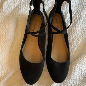 Christian Siriano Black Flats With Cross Ankle Straps | Size 12